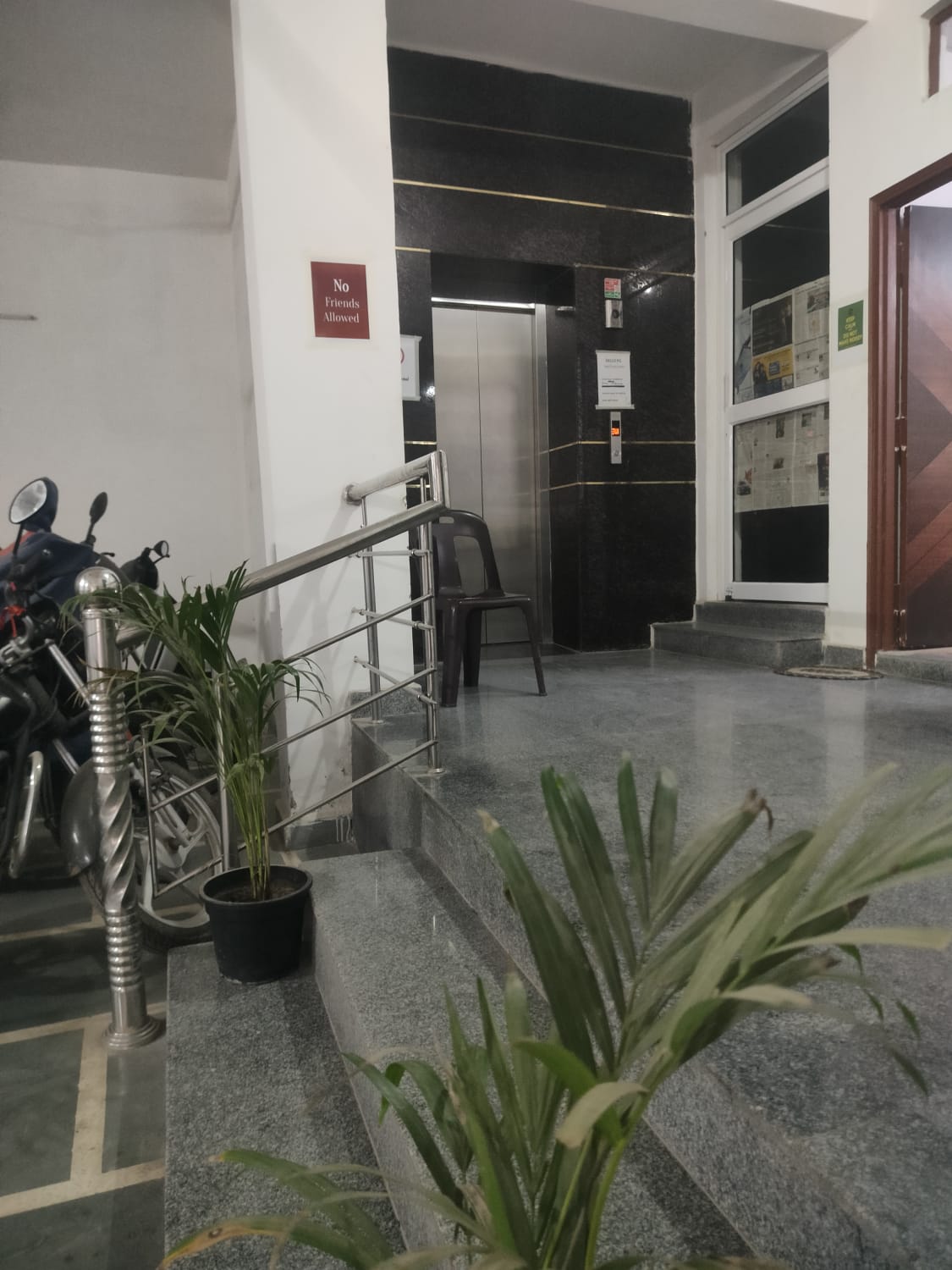 Hello Girls & Boys PG in Noida Sector 104